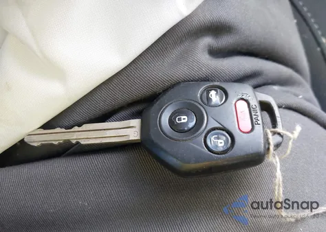 2016 Subaru Legacy 2.5I Premium из США, поврежденный, VIN 4S3BNAD68G3042908